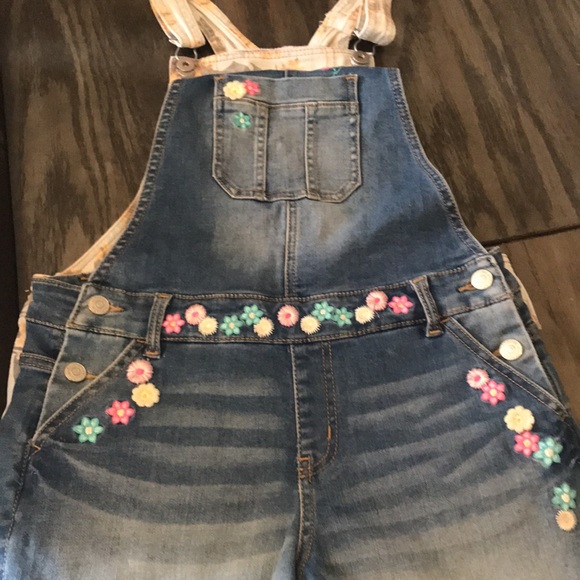 Girls  Bundle of  overalls - Picture 9 of 9